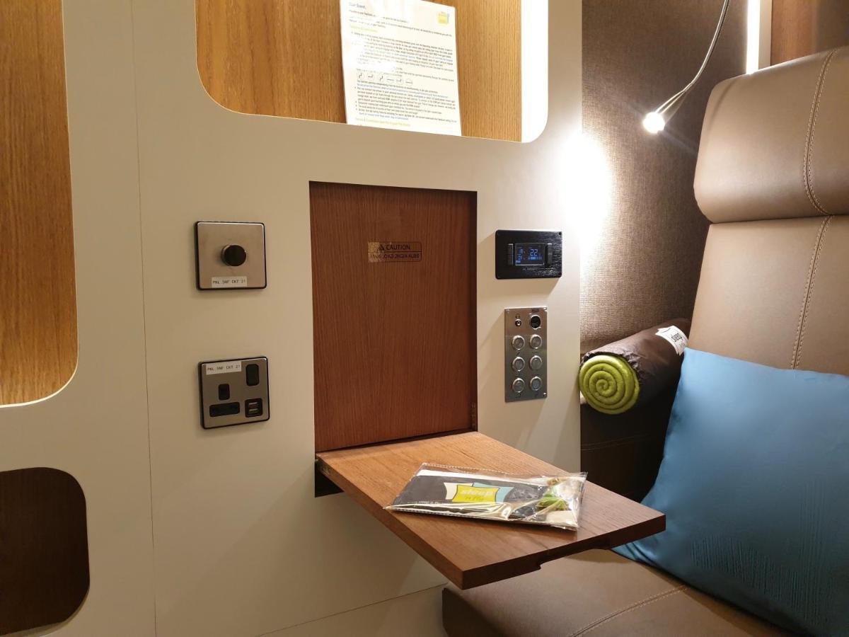 Hotel Sleep 'N Fly Sleep Lounge, North Node - Transit Only Doha Exterior foto